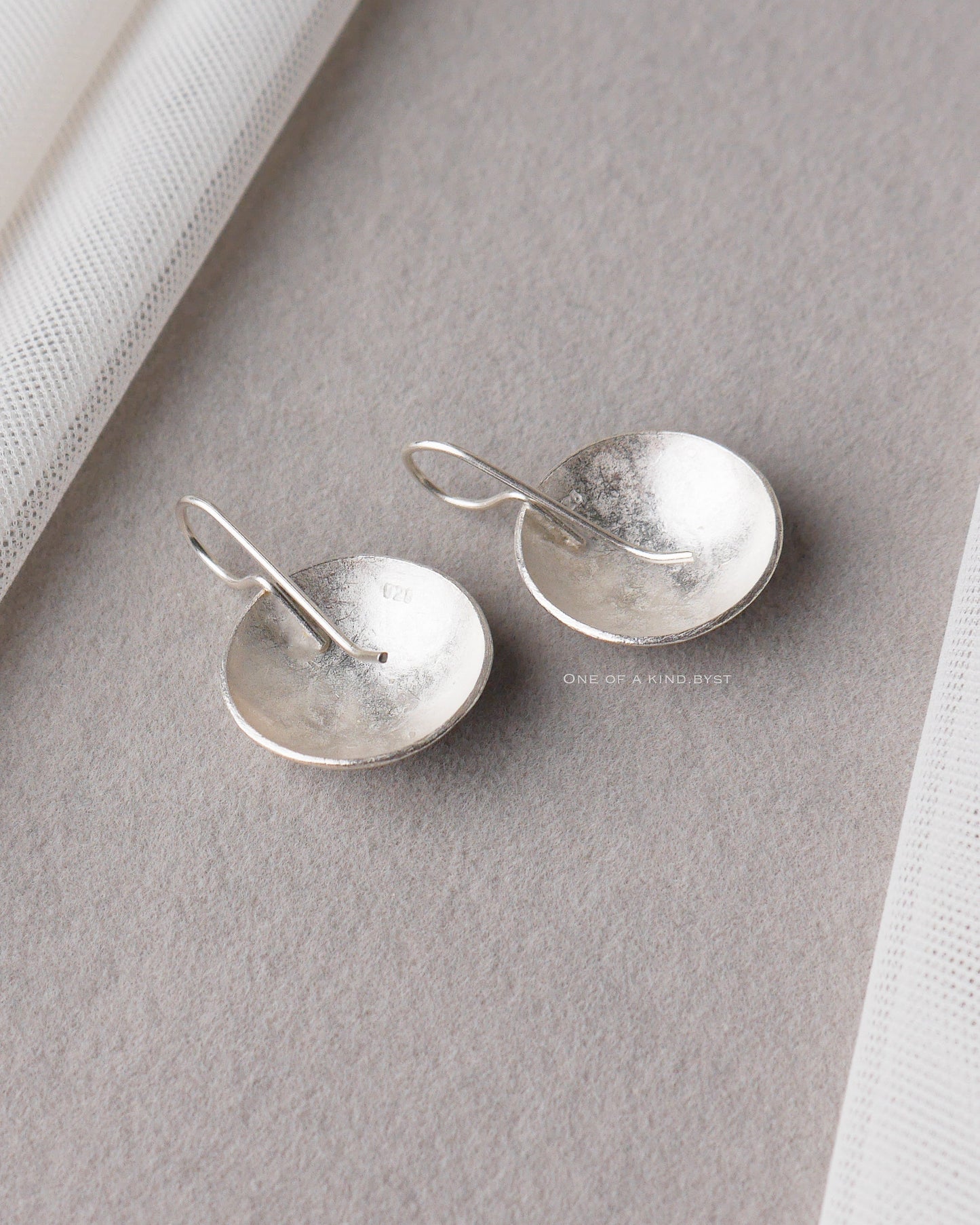 KSE39 カレンシルバー ピアス<Pattern ラウンドフック>