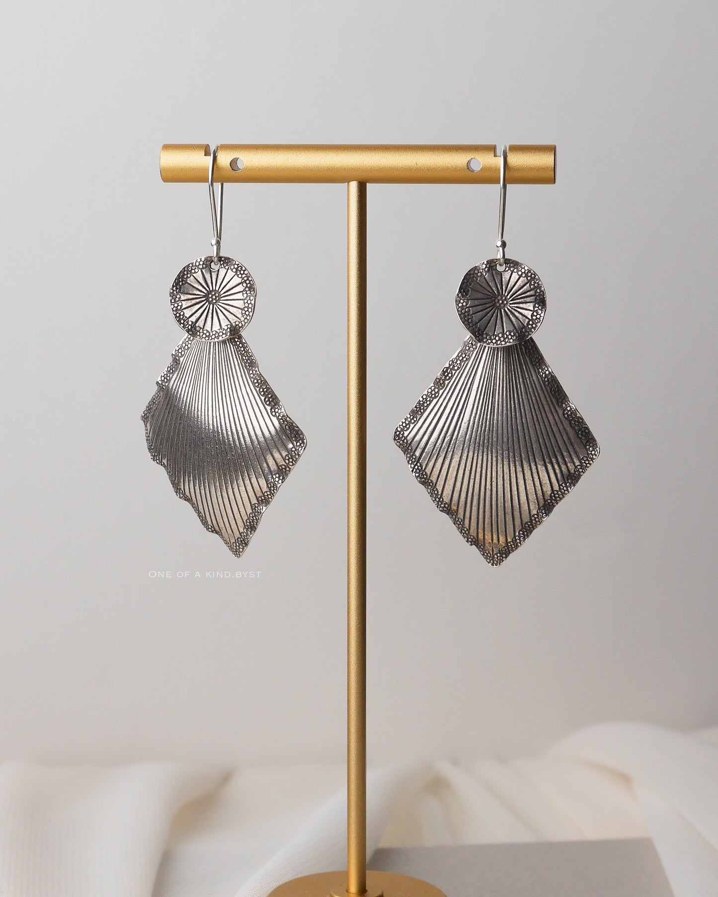 KSE40 カレンシルバー ピアス<Pattern ダイヤ>