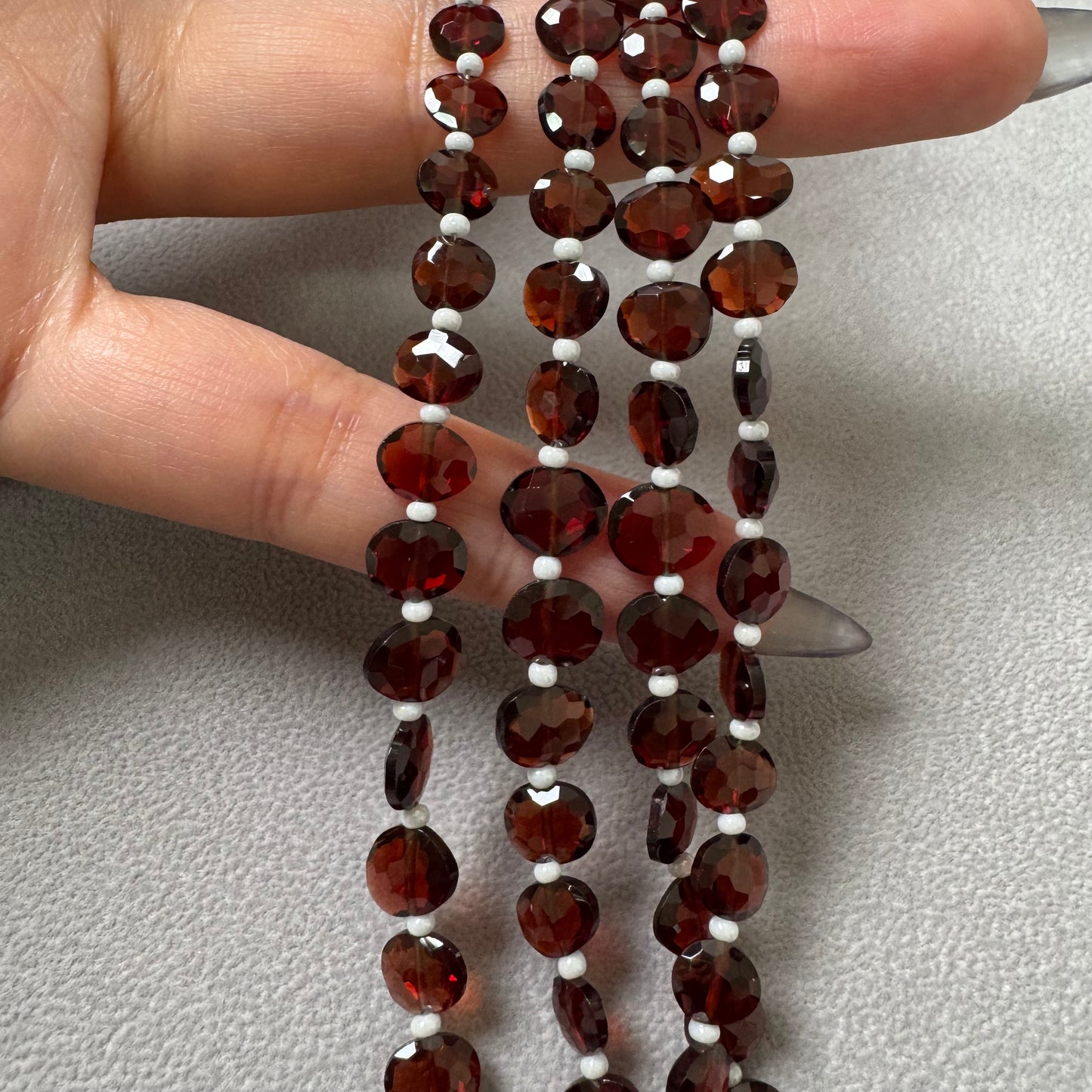 高品質 モザンビークガーネット uneven ハンマードテクスチャービーズ 1連