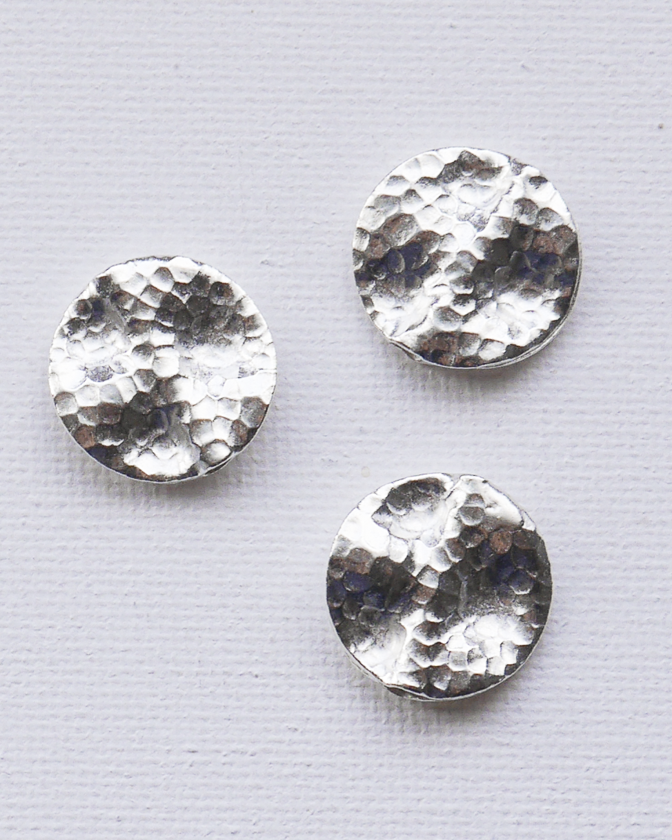 KSB126　カレンシルバー ビーズ フラットテクスチャーラウンド 1Pcs